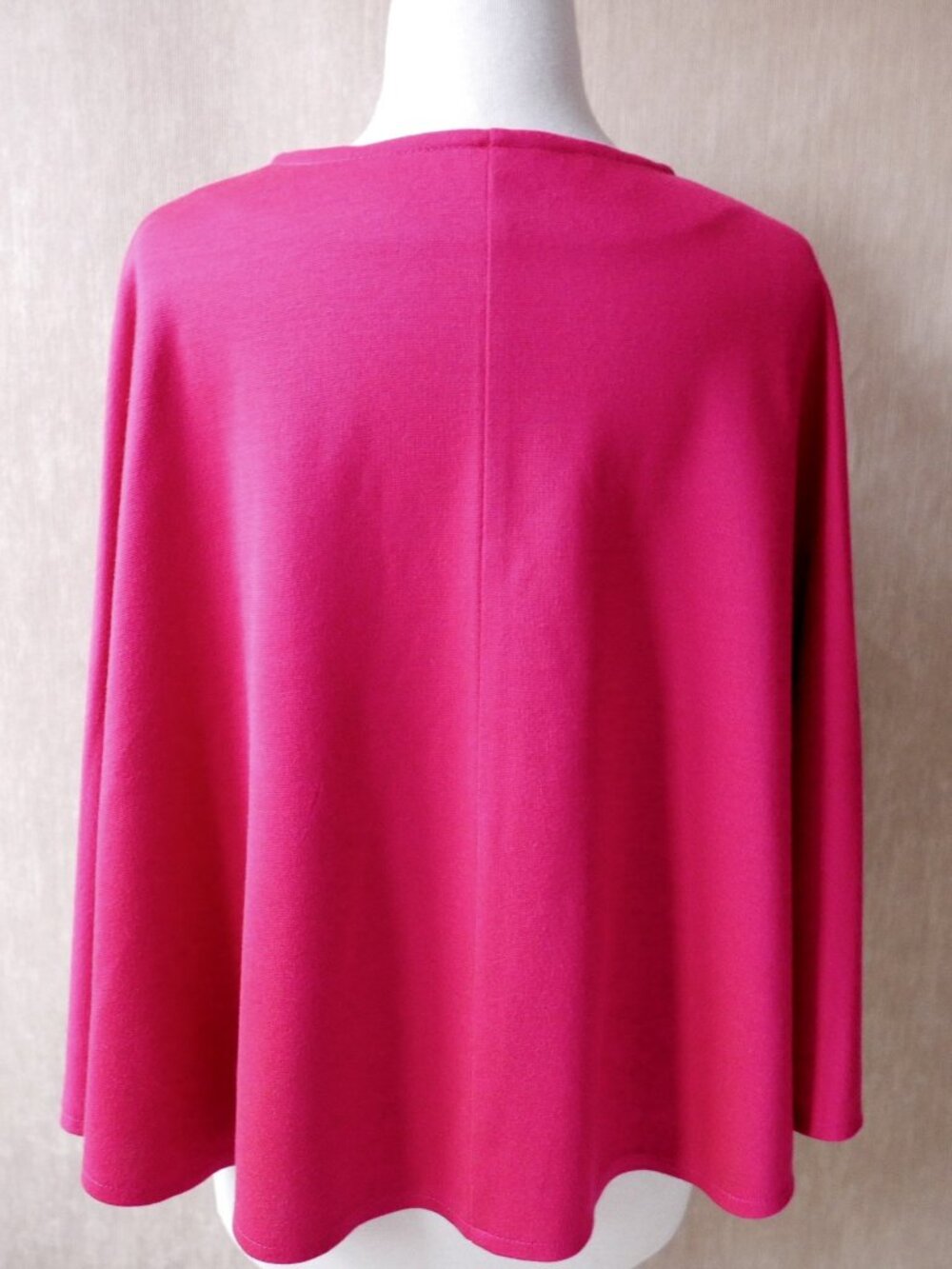 Handmade Bright Pink Lightweight Knit Cape | Size M - Picture 2 of 8